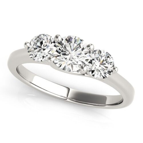 Size: 8 – 14k White Gold Classic 3 Stone Round Diamond Engagement Ring (1 cttw)