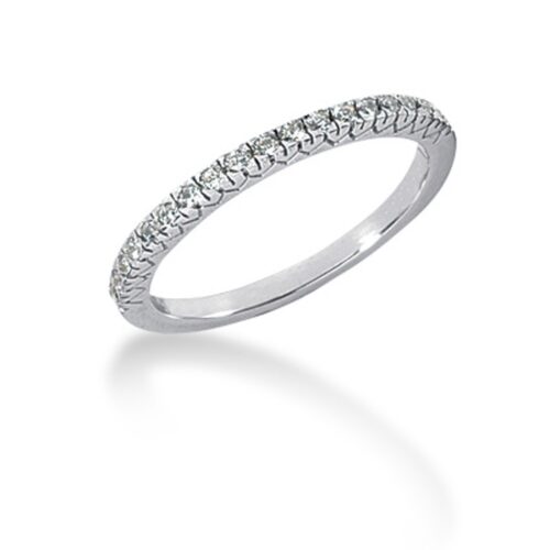 Size: 7.5 – 14k White Gold Engraved Fishtail V Pave Diamond Wedding Ring Band