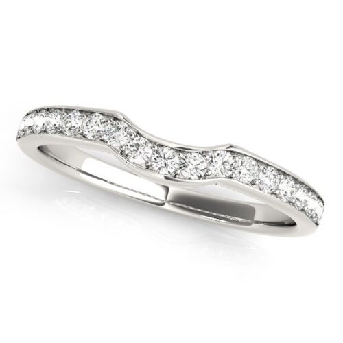 Size: 7 – 14k White Gold Curved Style Diamond Wedding Ring (1/4 cttw)