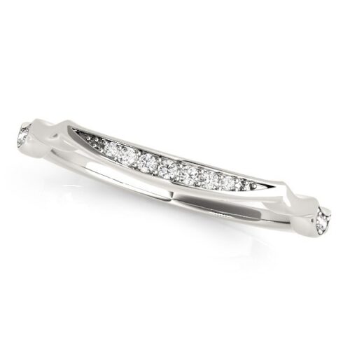 Size: 4 – 14k White Gold Unique Graduated Style Diamond Wedding Band (1/10 cttw)